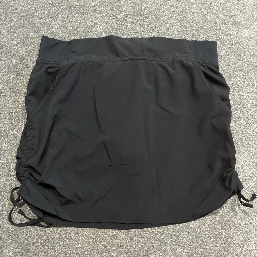 Marika Black Athletic Skort Size L